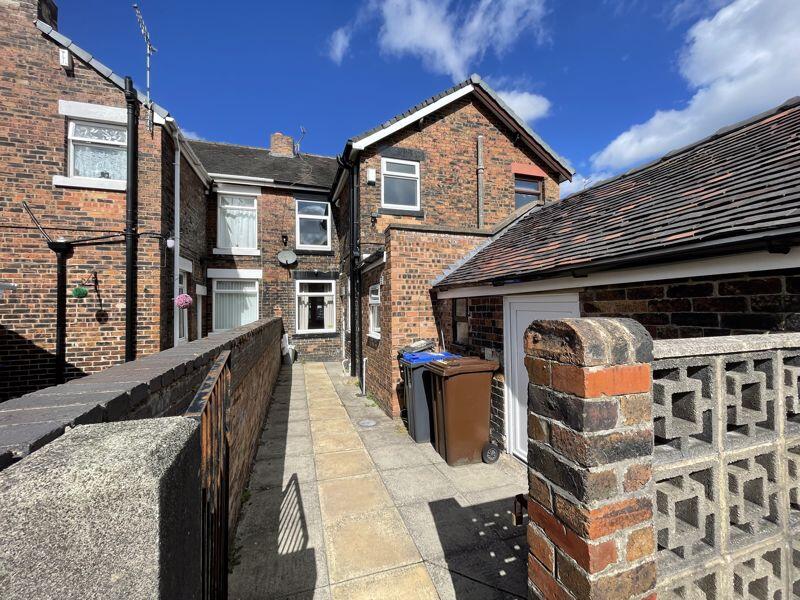 Rear Walled Patio Garden &amp; Store