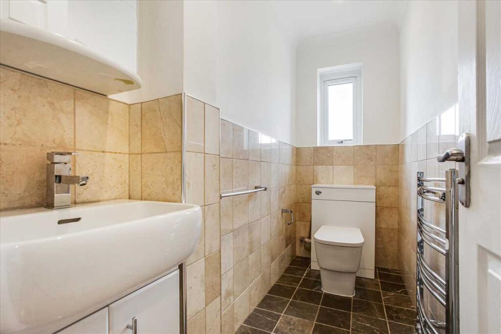 Lower Level WC