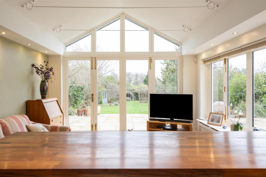 14 Brueton Avenue_40.jpg