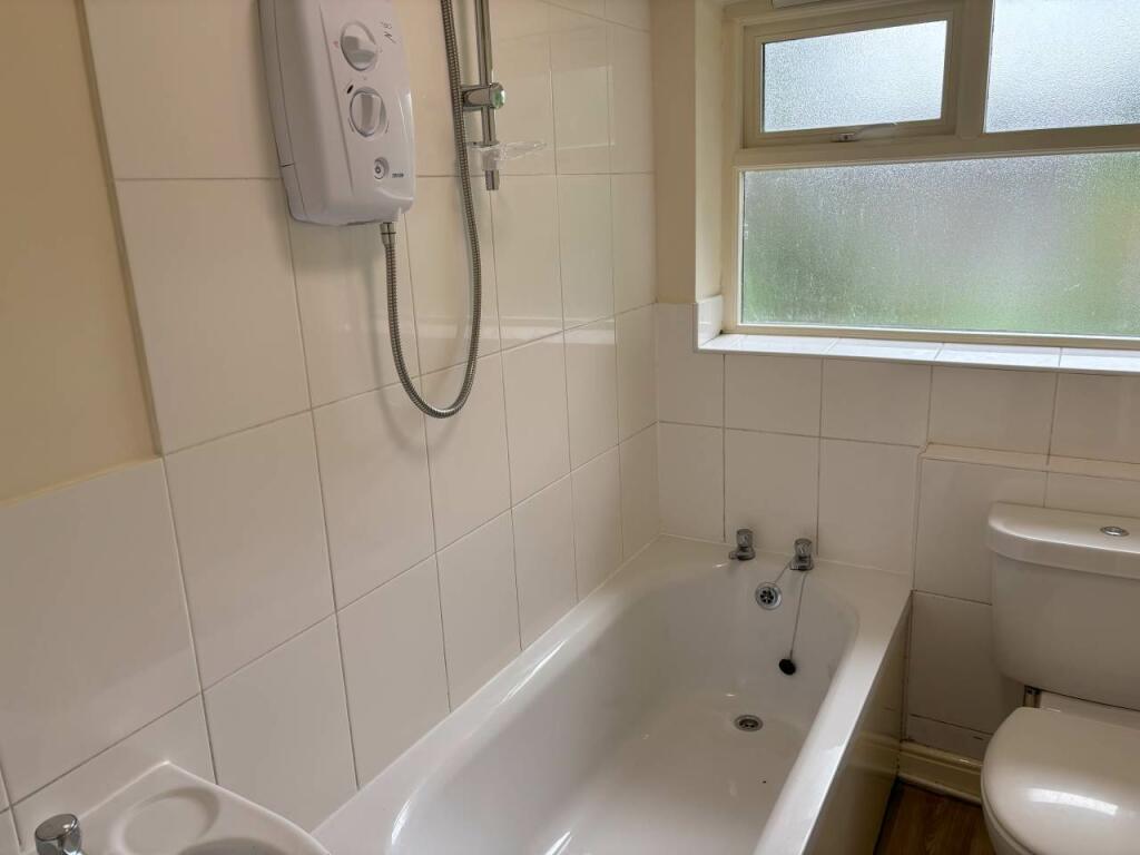 7 Oakleigh Gardens (