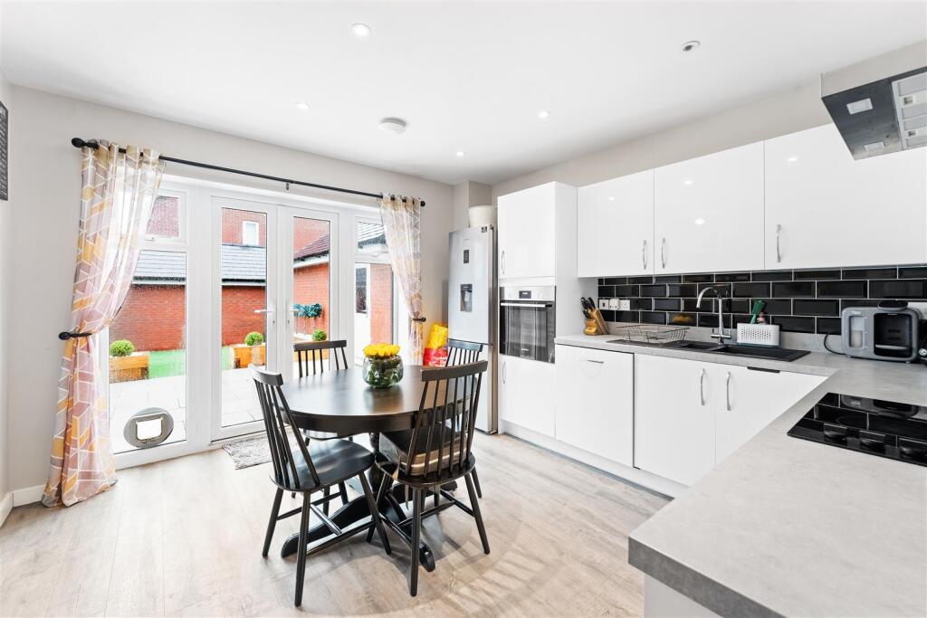 107 Moorhen Road YATTON 20.jpg