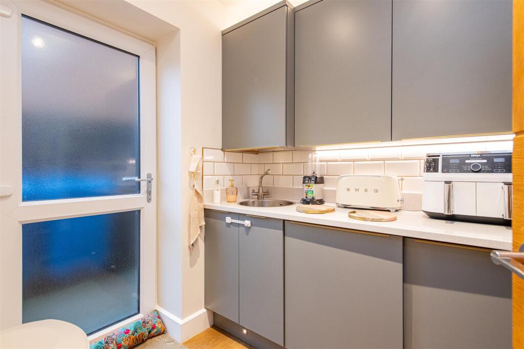 home-861.jpg