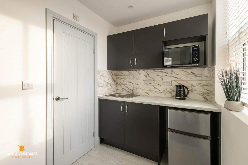 Kitchenette
