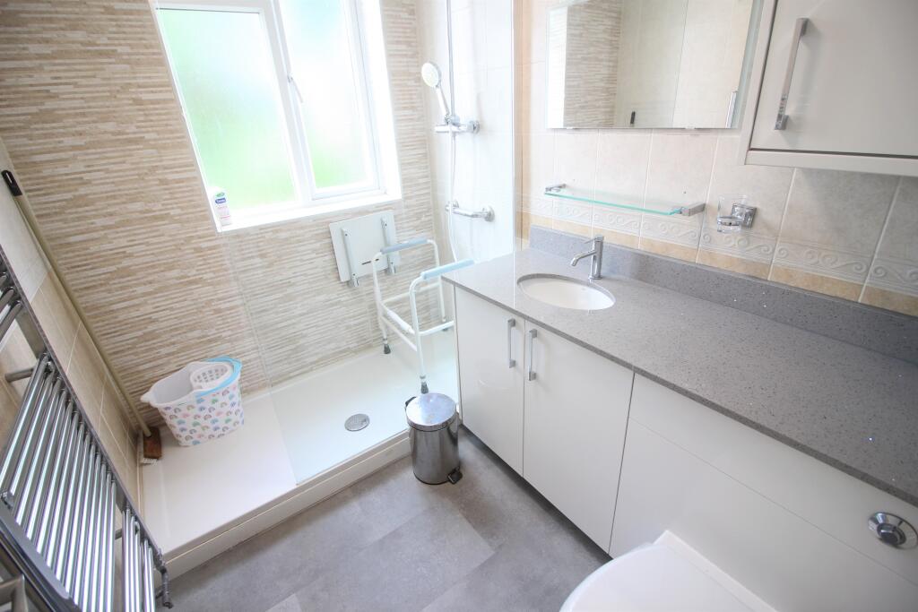 57 Mountside - Bathr