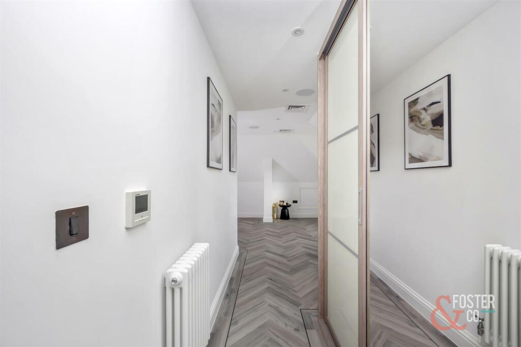 Goldstone Crescent, 57, flat 7-004.jpg