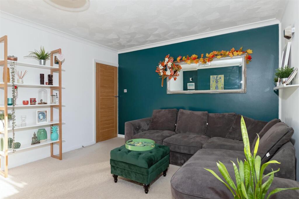 Anscombe Close_7.jpg