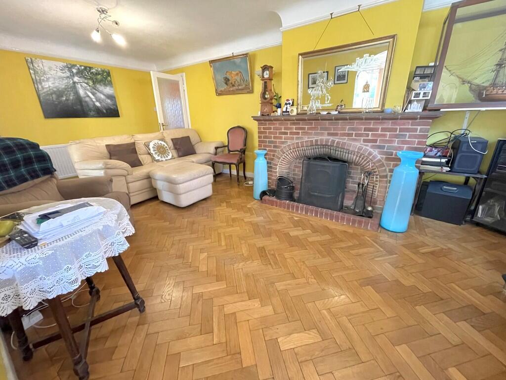 66 Parkside Avenu...