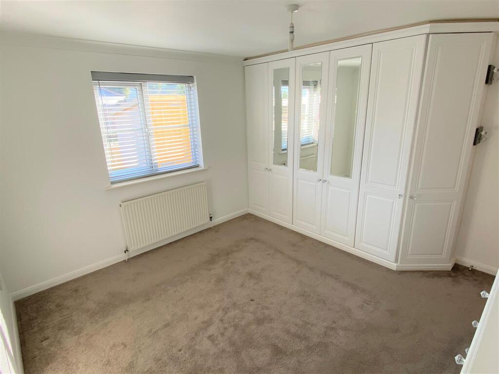 1 Alfred House Bedroom 1