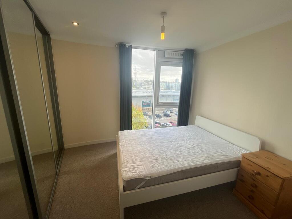 Ensuite Bedroom 
