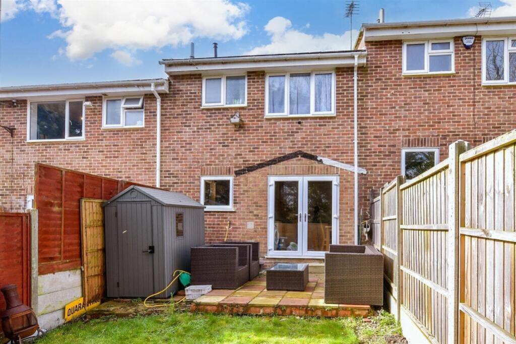 Garden shot of prop 1