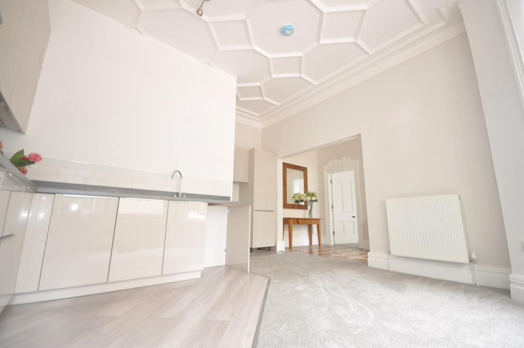 Kitchen/ Lounge