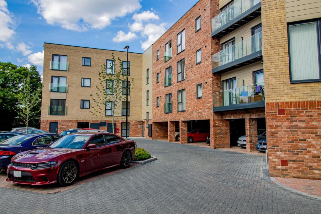 14 Harland Court, Miller's Quarter [Private Reside