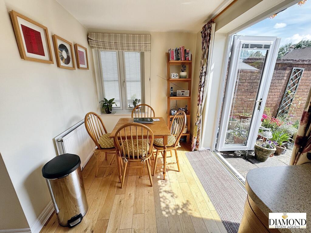 Kitchen/Breakfast Room