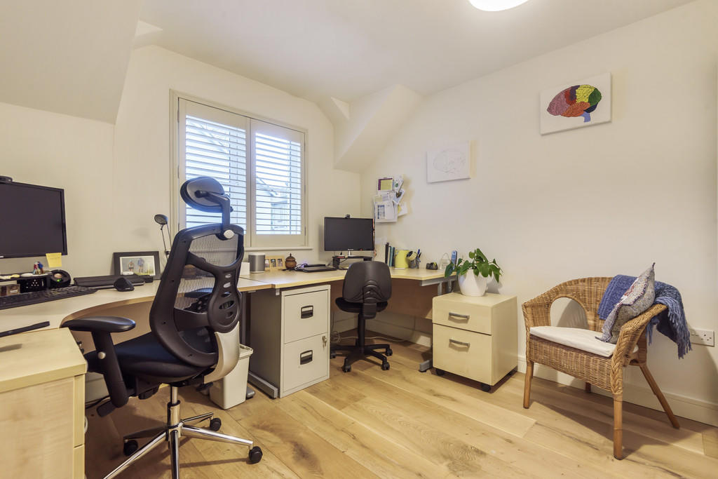Study/Bedroom 5