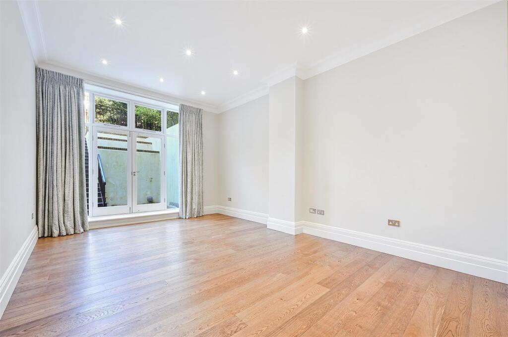 LANCASTER ROAD, 33 (14).jpg