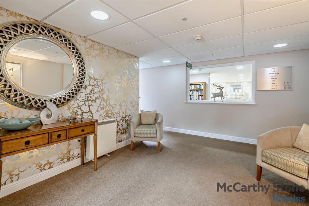 8662390-interior15-800.jpg