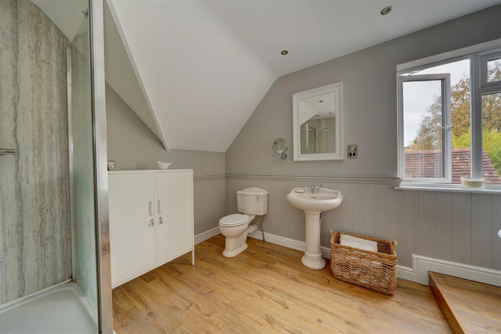 13 Apple Tree Walk (7).jpg