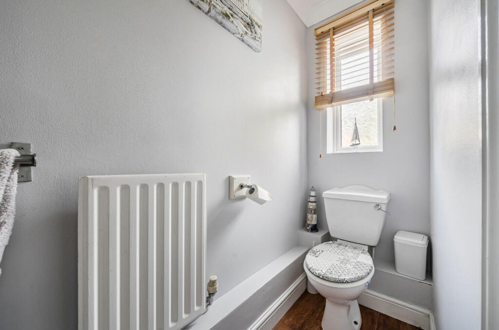 1345688-18-68b06a...