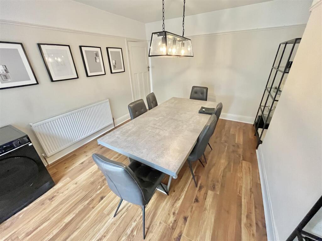 Dining Room Aspect 3