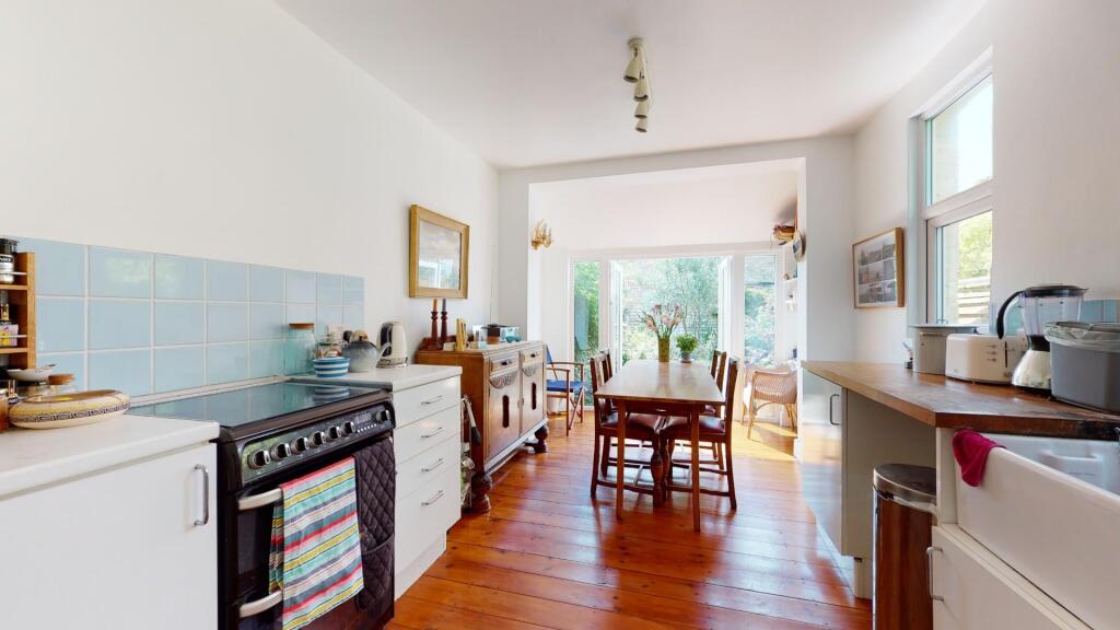 general 15558261_606