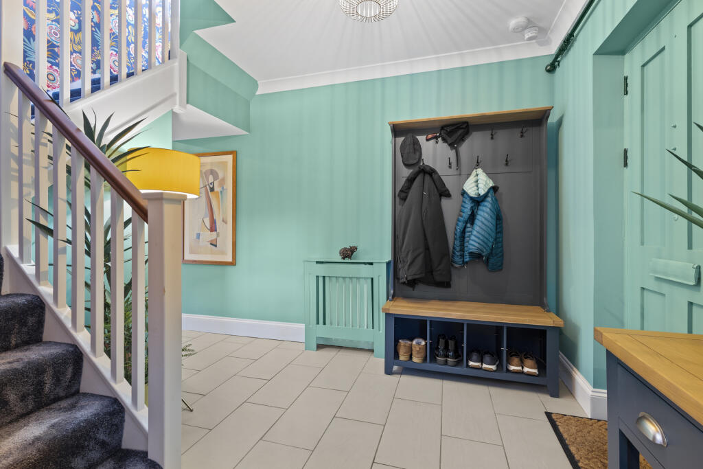Entry hall 2