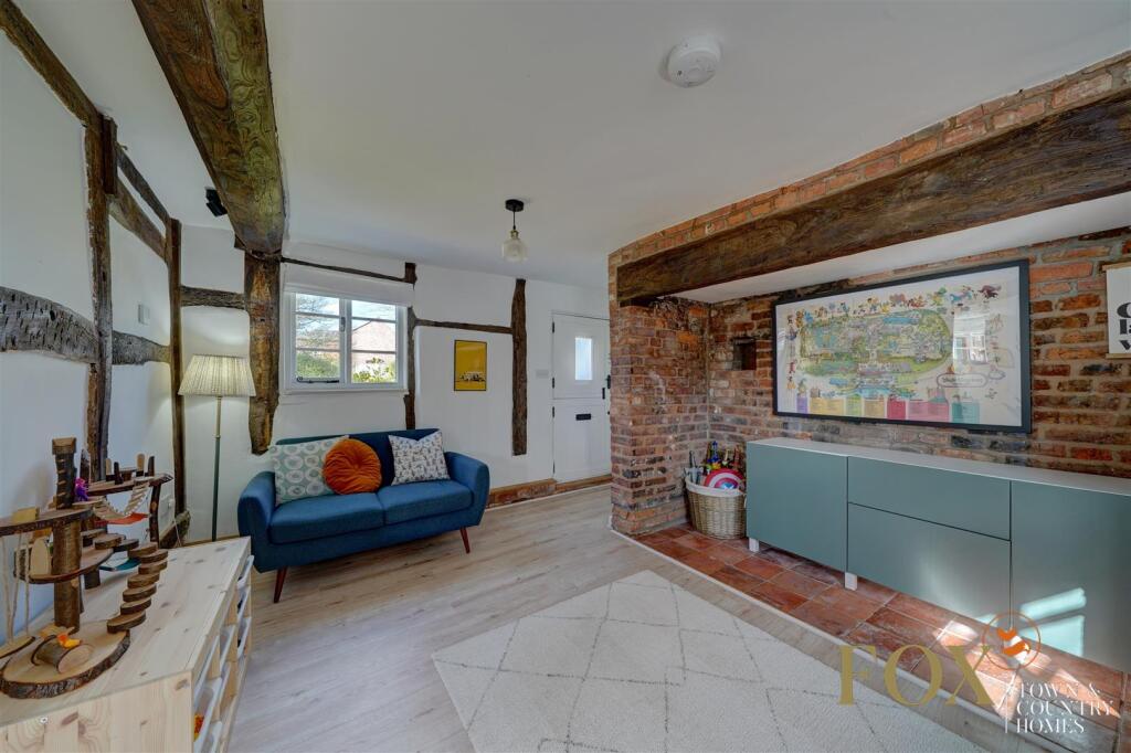 1-2 The Cottage (16).jpg