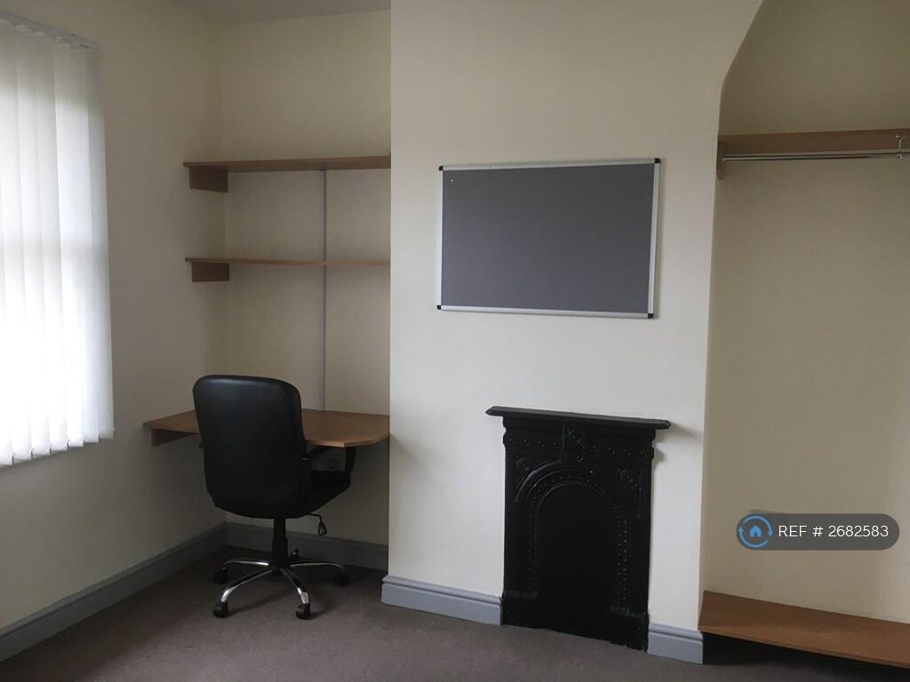 Front Bedroom