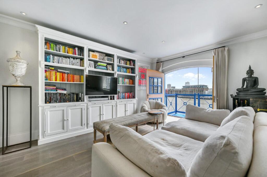 TEC - 19 Millers Wharf - ReceptionA1 (1).jpg