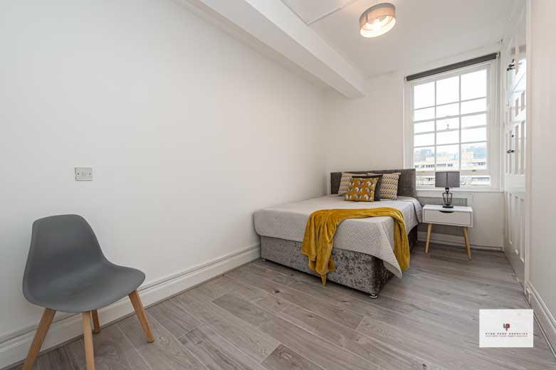 Peters Court 84-014-014-014 Logo.jpg