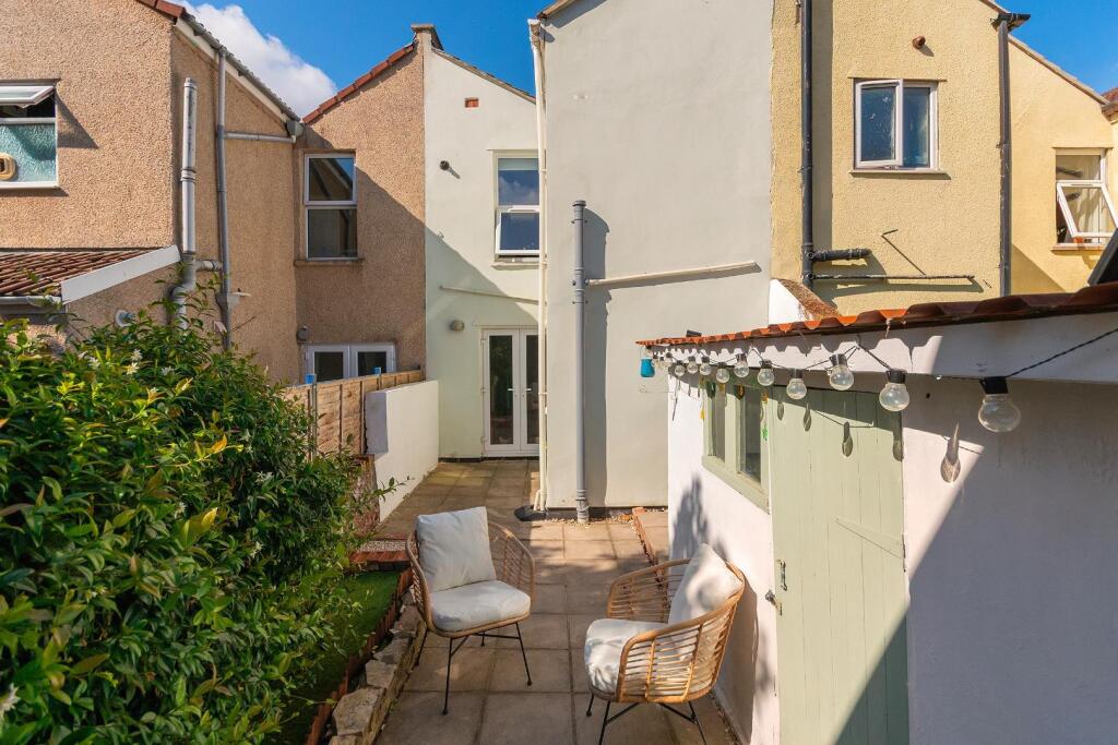 1W9SAN - External F.jpg