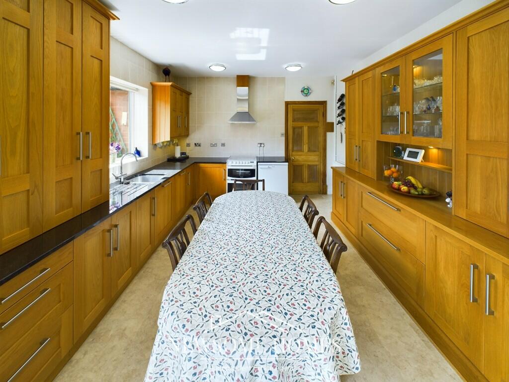 Kitchen/ Diner