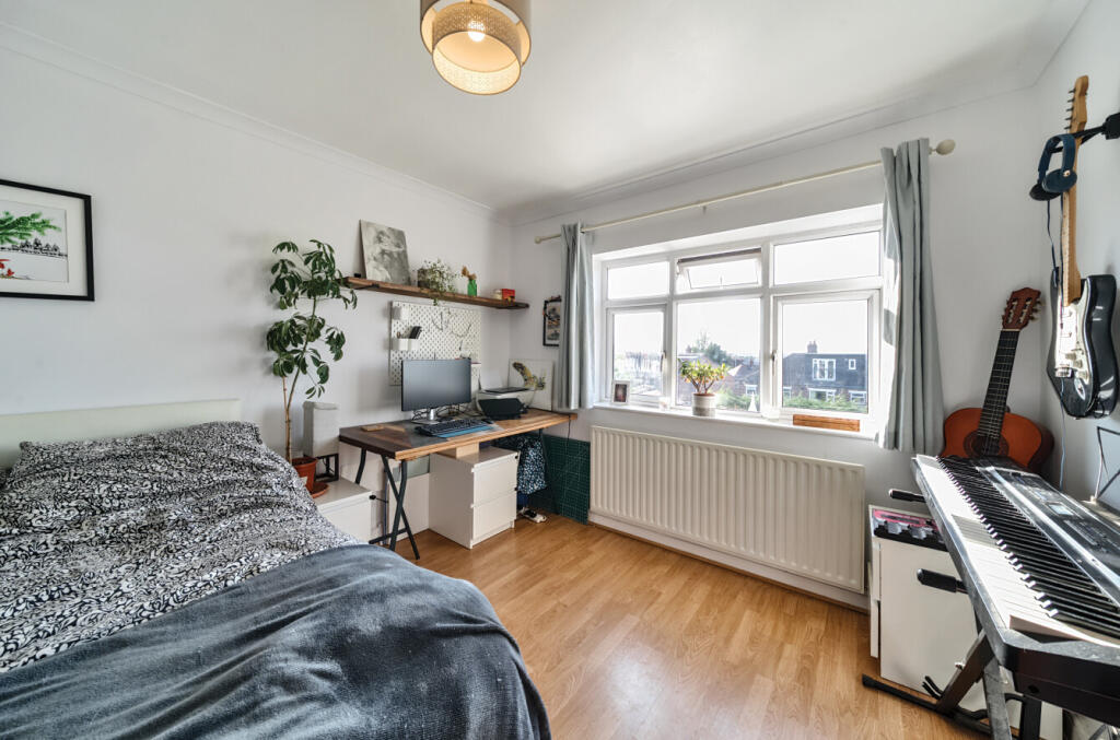 13-6814a835a8dca-...