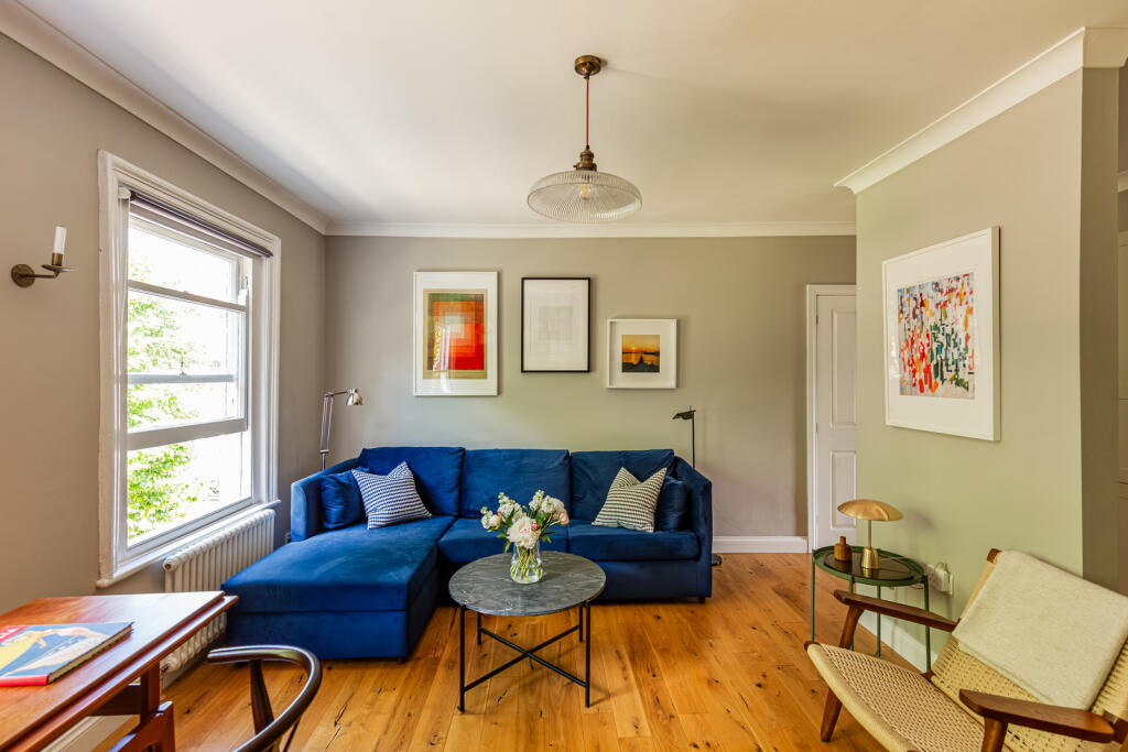 289053 - 25_5_TMH E1 2HS6945-Enhanced-NR.jpg