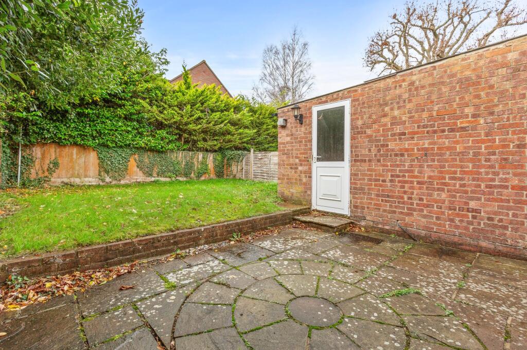 Garden/Garage