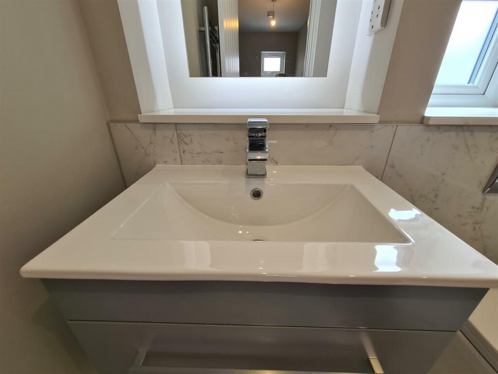 Example wash hand basin.jpg