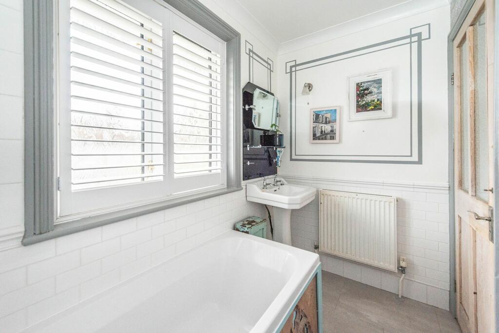 BEDROOMS AND BATHROOMS