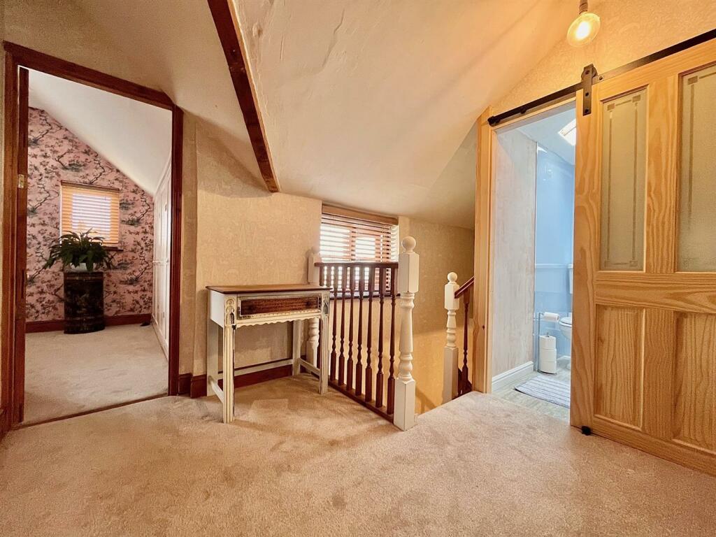 First Floor Spacious Landing