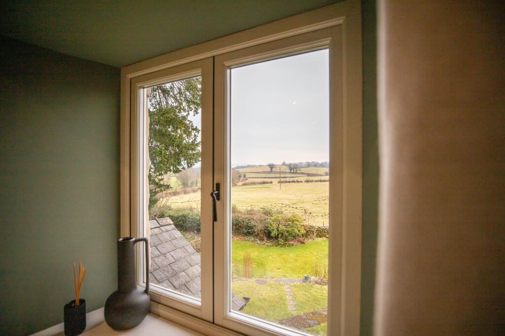 Outlook from livi...