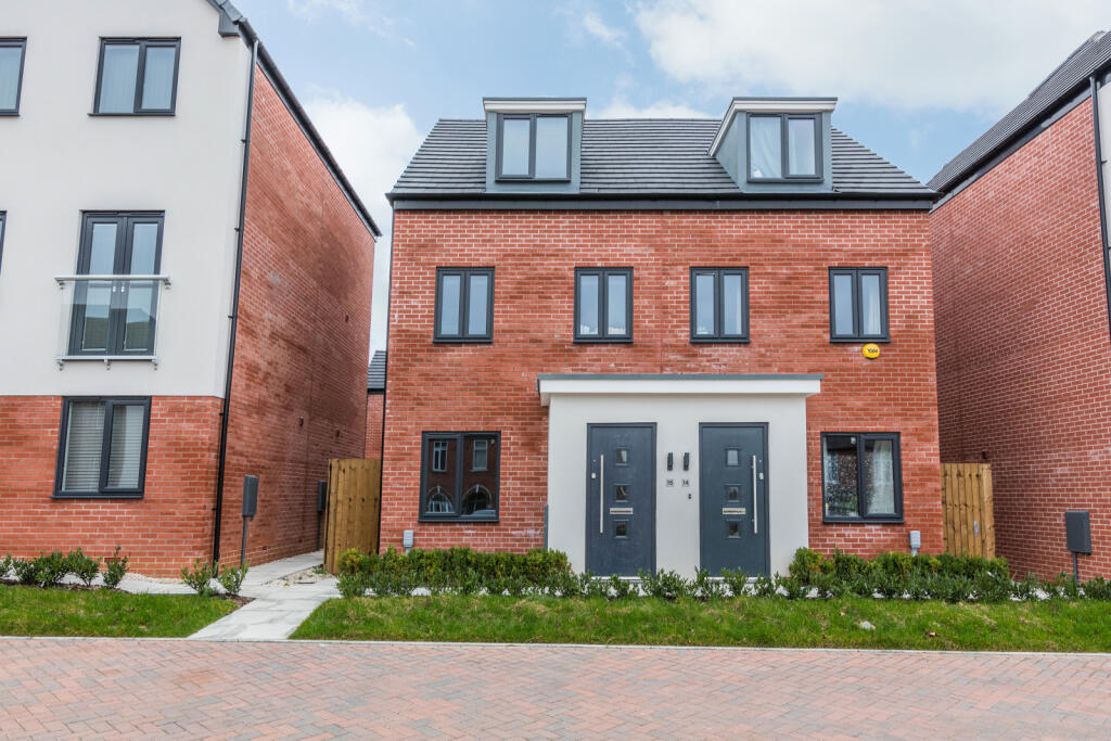 2 Bedroom semi-detached house