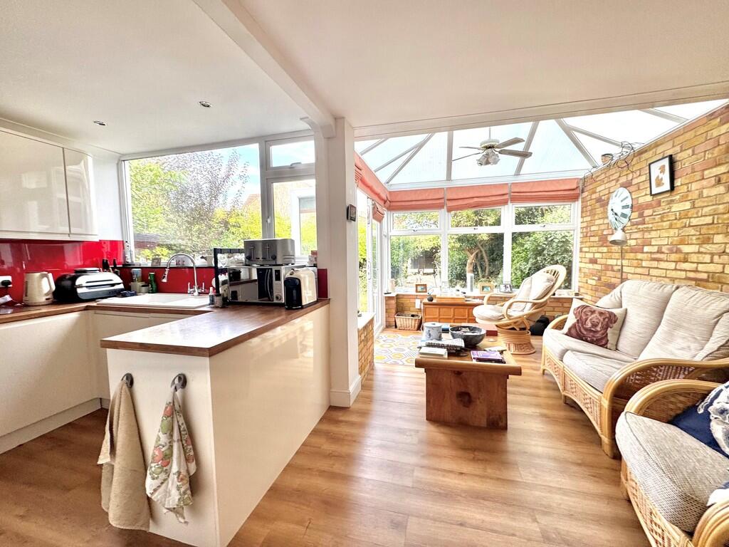 8 Lyme Road recep...