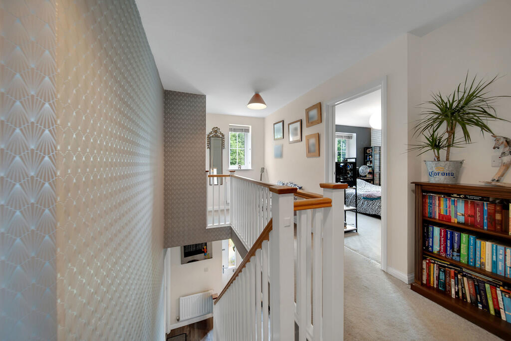 73 Ribbans Park R...