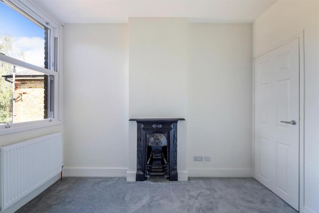 BEACONSFIELD ROAD, 87 (11).jpg