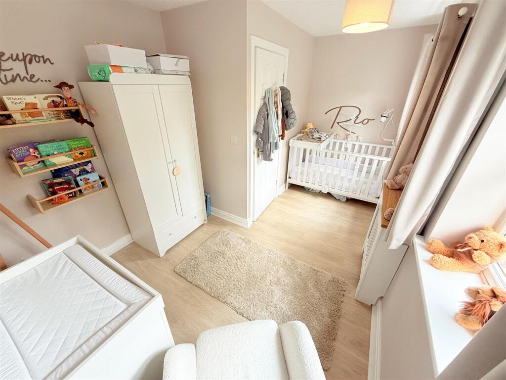 BEDROOM 3