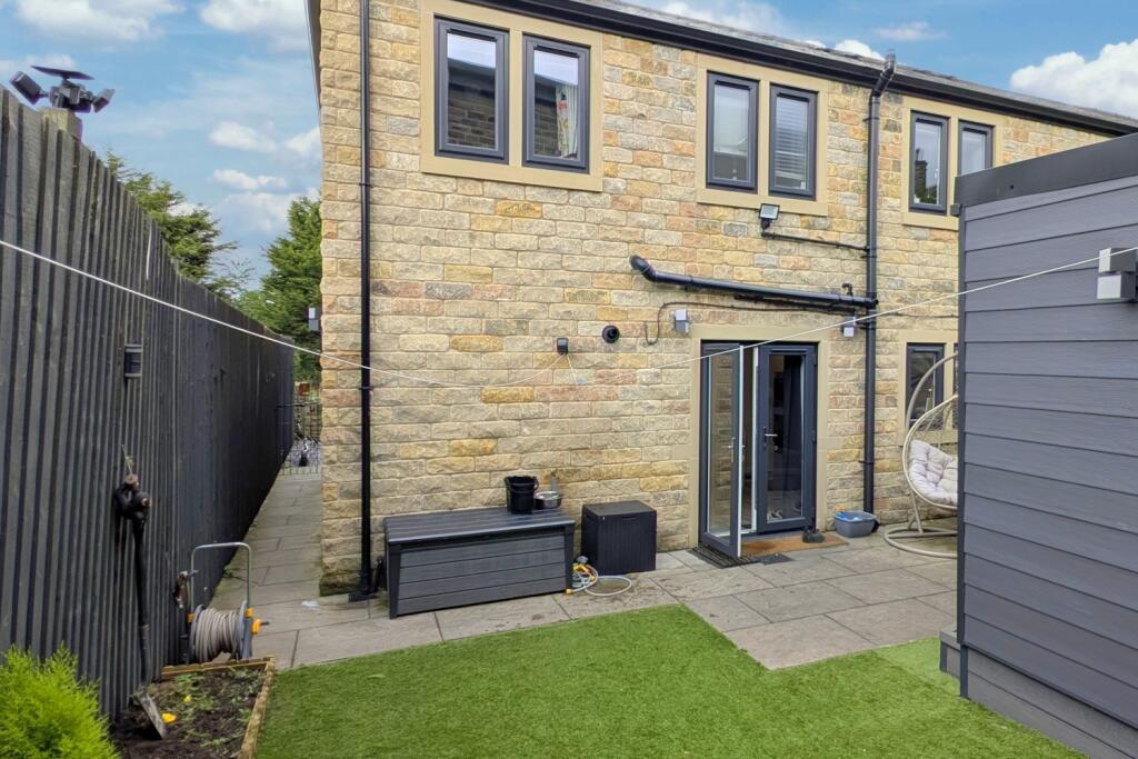 PXL_20250918_122544429_inPixio