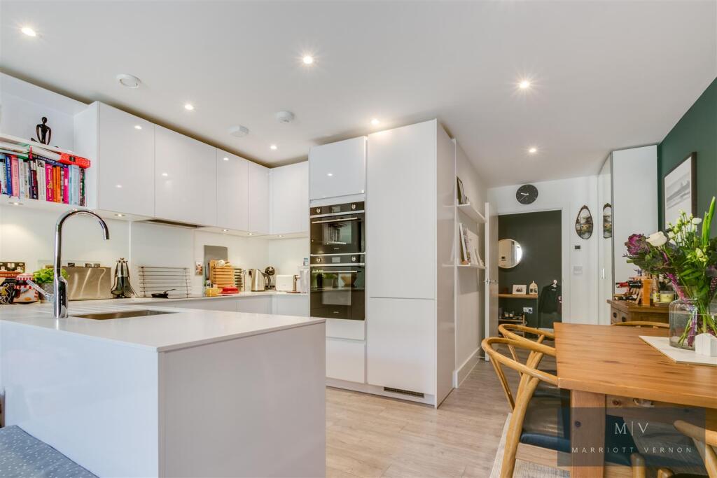 Malan Apartments 1 MV-2.jpg