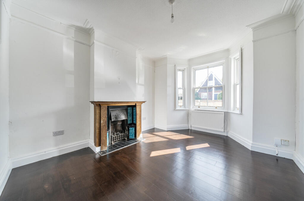 1350771-16-68c2cd...