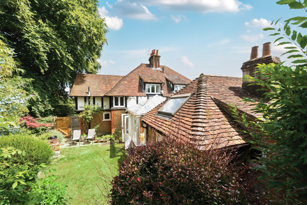 1319184-2-6864157...