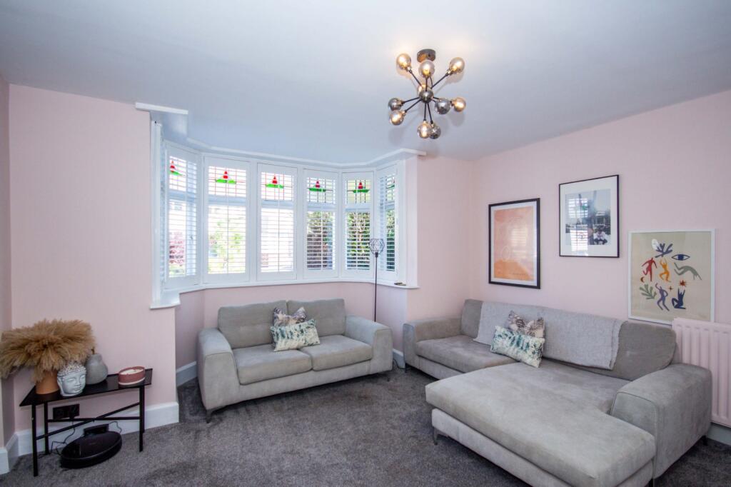 WhatsApp Image 2025-05-09 at 17.17.55.jpeg