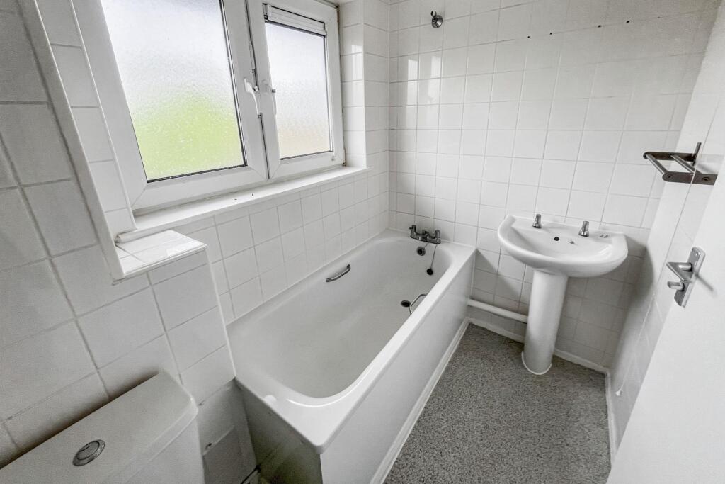 29 St Paulinus Court, Manor Road, Crayford, Dartford, DA1 4EP