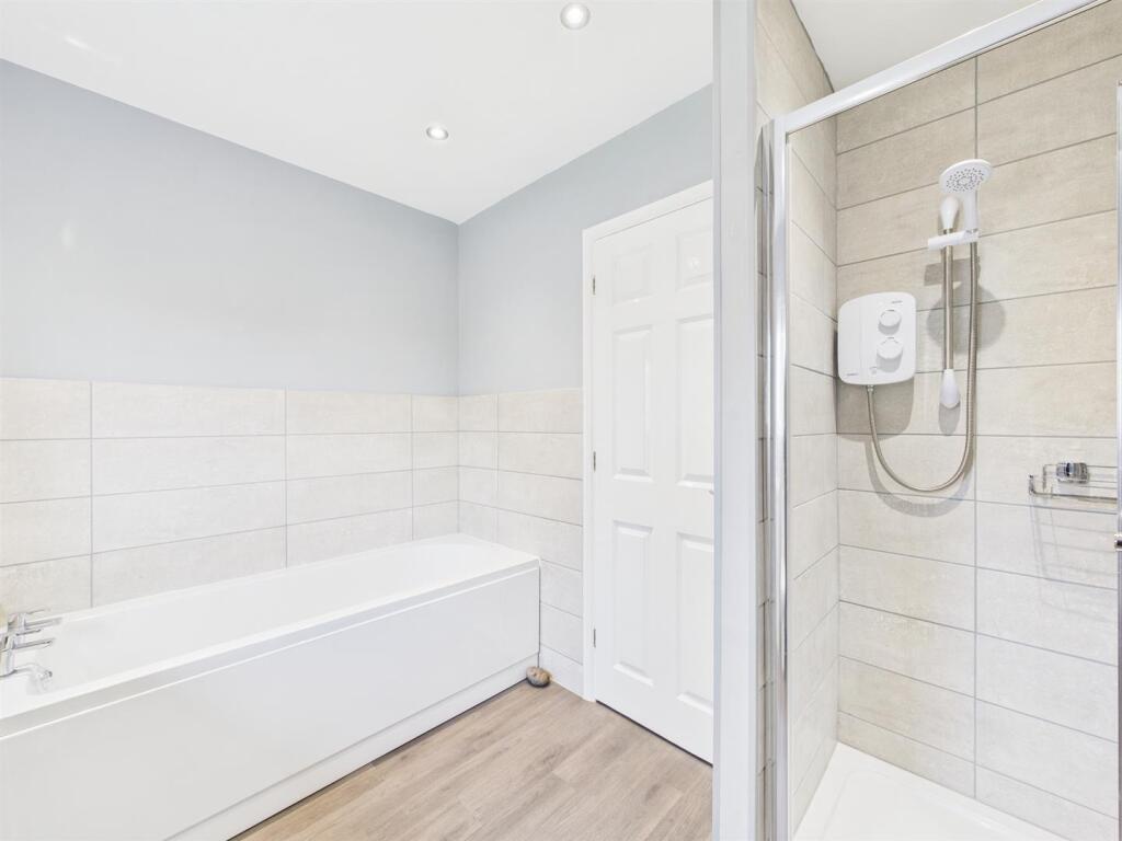 Large Family Bathroom